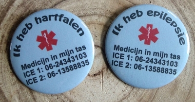 Medische button eigen tekst 5cm